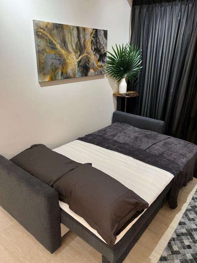 By The Sea Beachfront Designer Suites Penang - Managed By Art Of Tree Бату-Ферринги Экстерьер фото